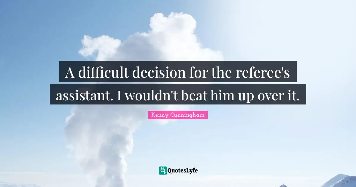 A difficult decision for the referee's assistant. I wouldn't beat him up over it.